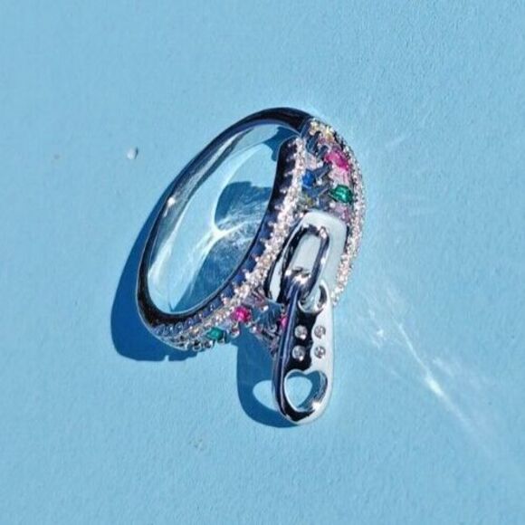 Unique Silve Zipper Ring Multicolored Baguette Stones Size 8 - Picture 3 of 5